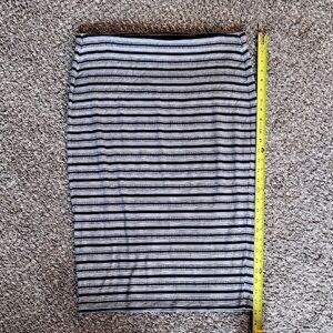 Striped Black and White Women's Stretchy Pencil Skirt